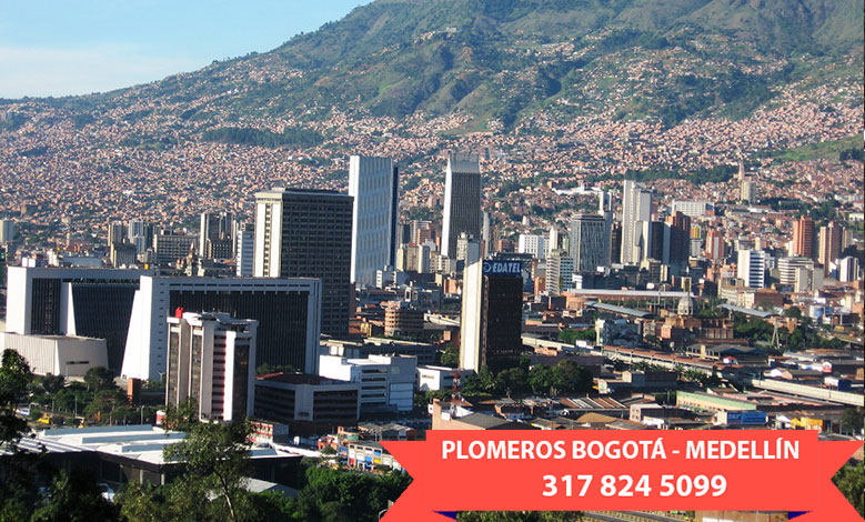 Destapes en Doce de Octubre Medellín