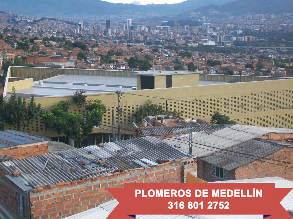 Servicio de Plomeros en Santa Cruz Medellín